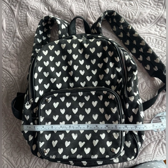 No Boundaries Black with white hearts Backpack - Picture 4 of 8